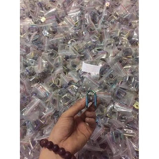 Móc-treo-đồ-titan