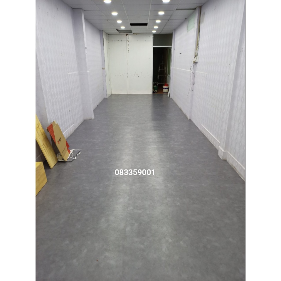 Tấm sàn nhựa có keo sẵn dày 2mm dài 91,4cm rộng 15,2cm. Nhựa PVC nguyên sinh.