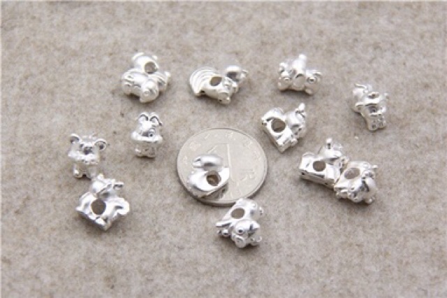 Charm con giáp bạc ta 3D