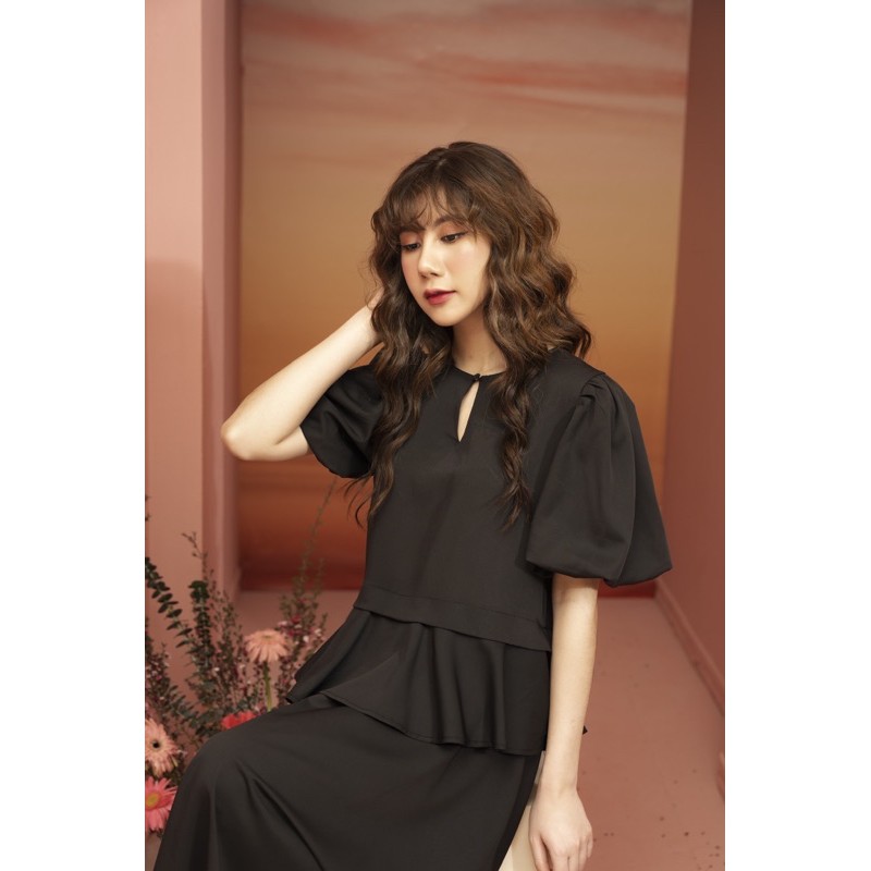 [Mã FATHANG5 giảm 10K đơn 50K] Đầm tay bồng xẻ ngực | BigBuy360 - bigbuy360.vn