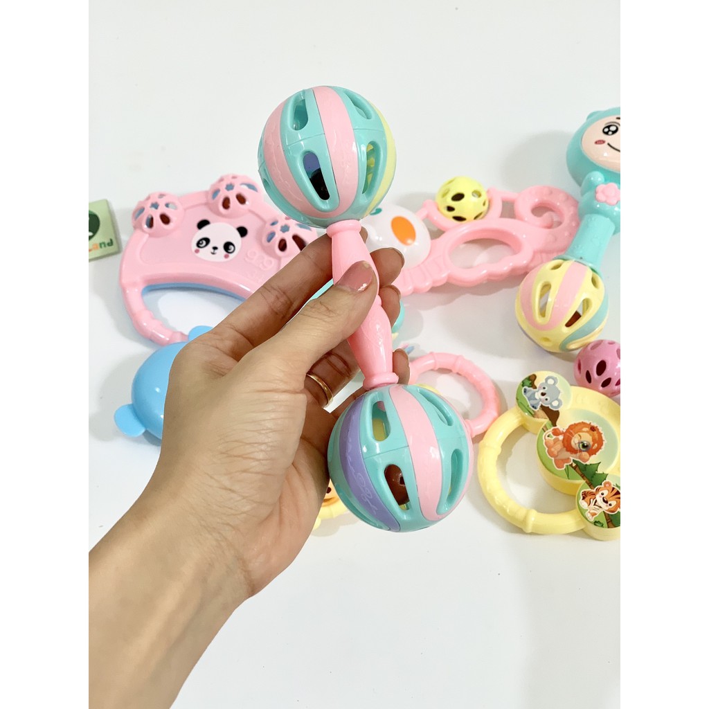 Đồ Chơi Xúc Xắc Lục Lạc 7 Món Hình Thú Ngộ Nghĩnh An Toàn Cho Bé