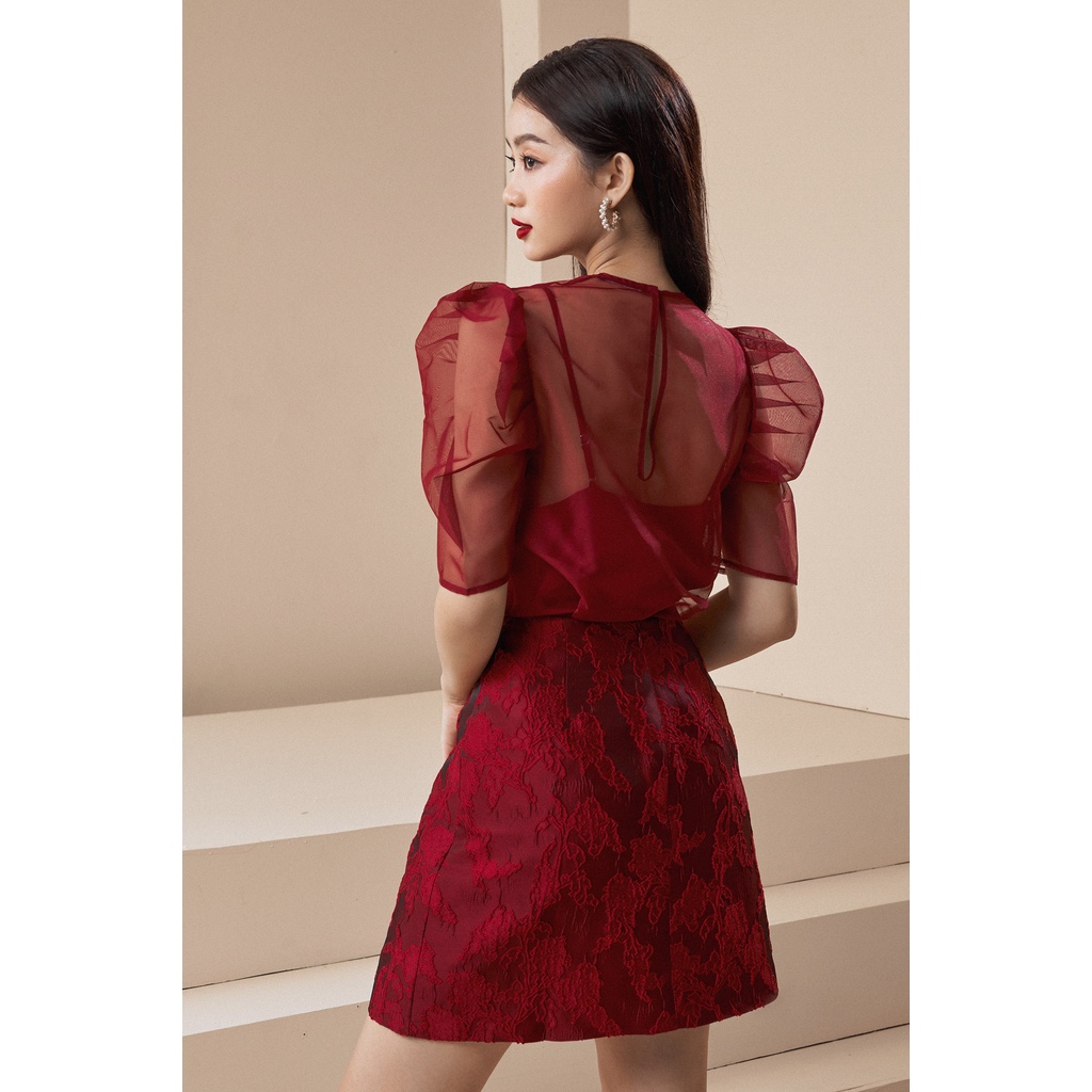 EVERLUXE - Áo tay phồng trong suốt Đỏ đô
