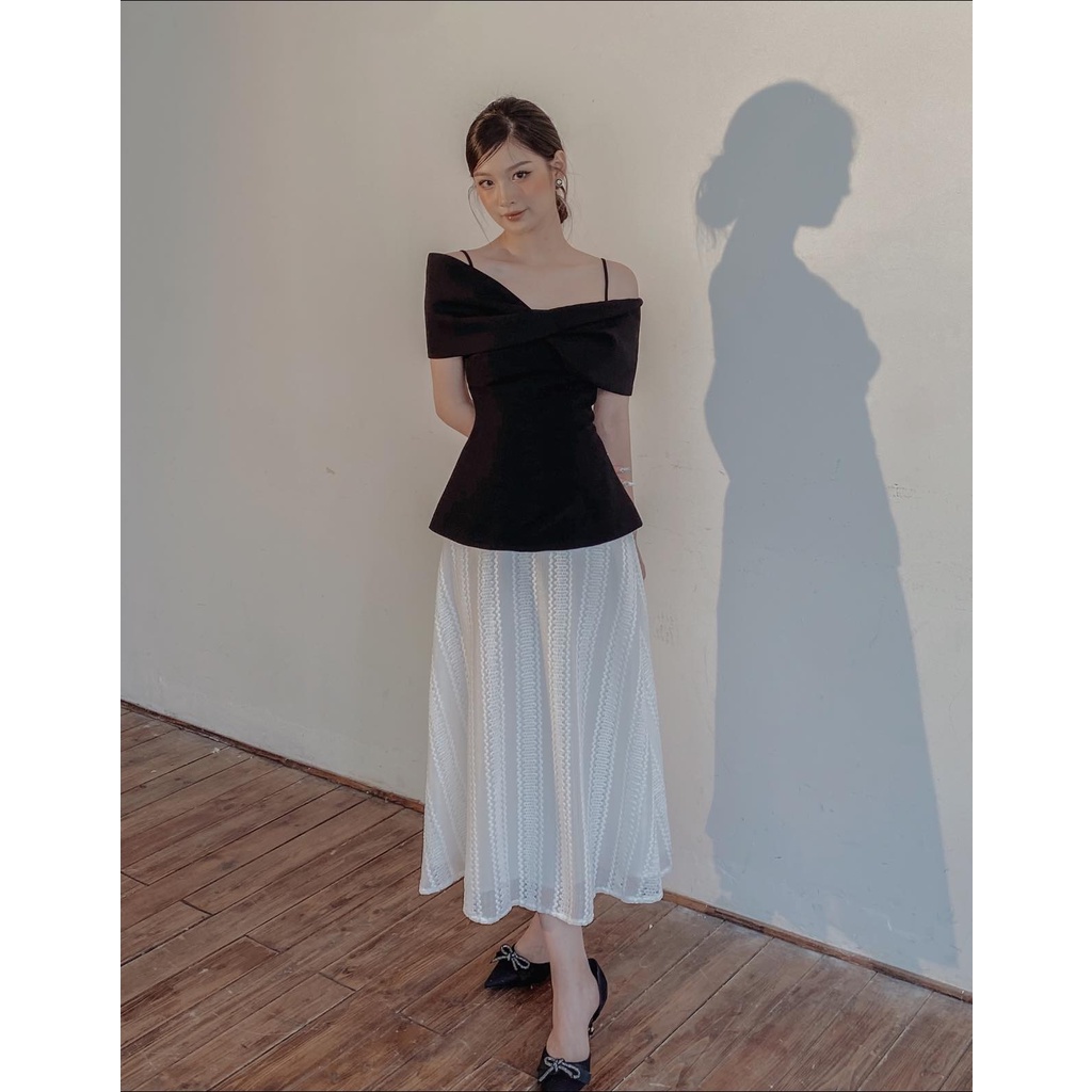 IRENE TOP ĐEN - ÁO NƠ by Cherine.vn