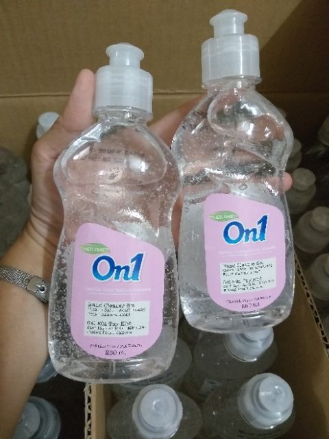 Nước rửa tay khô chống khuẩn.250ml ( cam kết hàng chính hãng nhé.) sỉ ip em nha.hàng sẵn ạ. | BigBuy360 - bigbuy360.vn