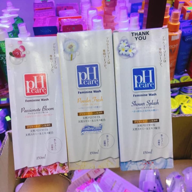 RỬA PHỤ KHOA PH CARE