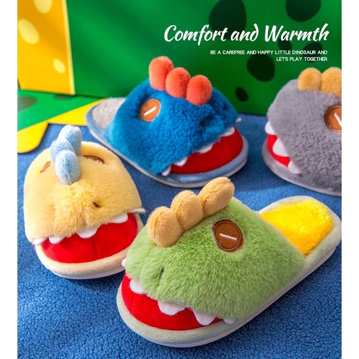 Dép lông mang trong nhà cho bé hình baby shark