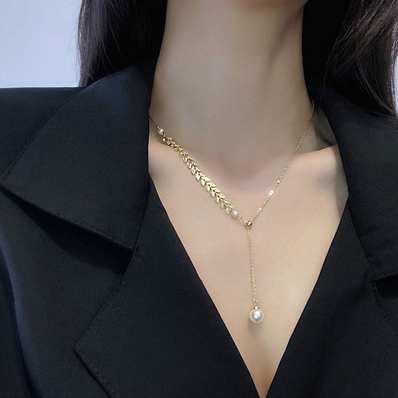 Dây Chuyền Mạ Vàng Đính Hạt Giả Ngọc Trai / Trang sức / Vòng cổ