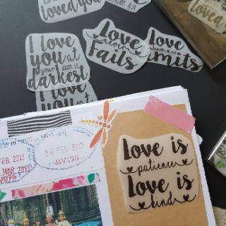 Die cut trong trang trí crapbook, planner