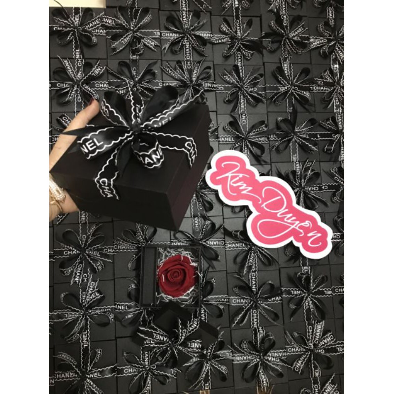 Hộp hoa đựng son kem dài cao cấp kèm nơ + hoa sỉ giá cực tốt Zalo 0973163558.