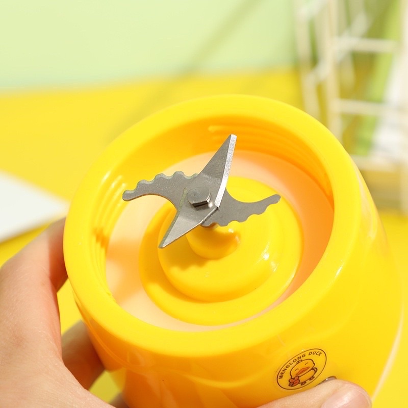 Máy xay sinh tố cầm tay mini sạc điện hình chú vịt, Máy xay sinh tố cầm tay, Máy xay sinh tố cầm tay mini Hình Vịt Vàng