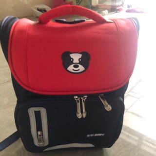Balo chống gù