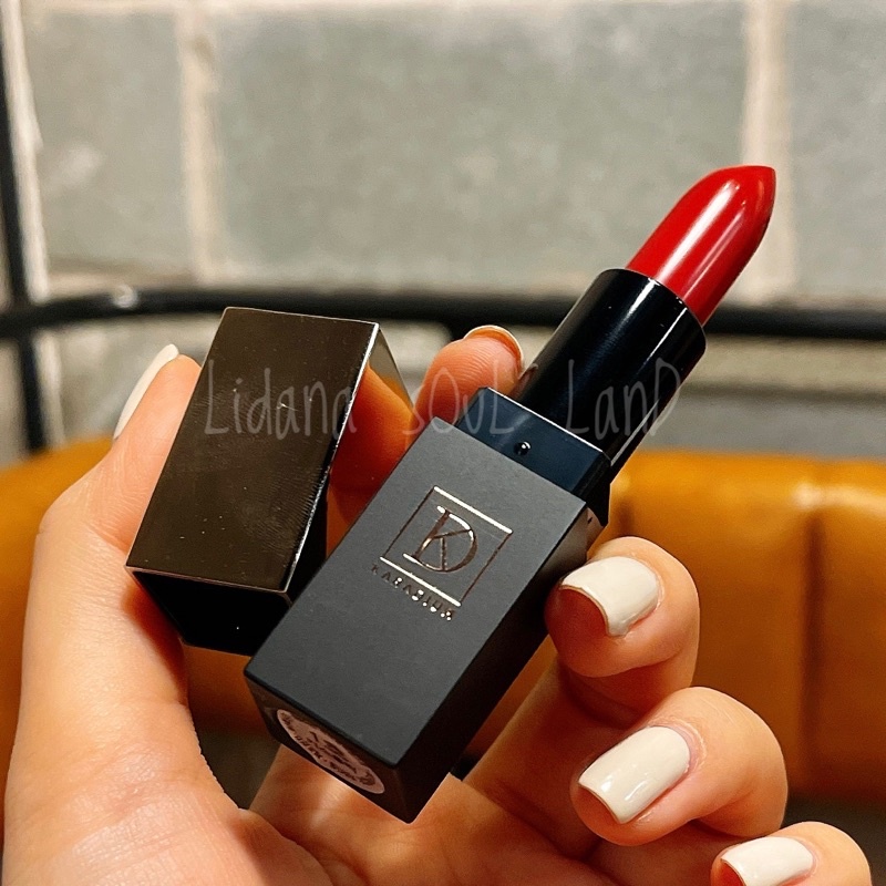 Son Karadium Matt Holic Lipstick