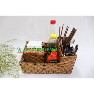 Khay đựng đũa thìa chữ nhật nhựa giả mây đa năng, nhiều ngăn đựng đồ. Combo đũa thìa giấy