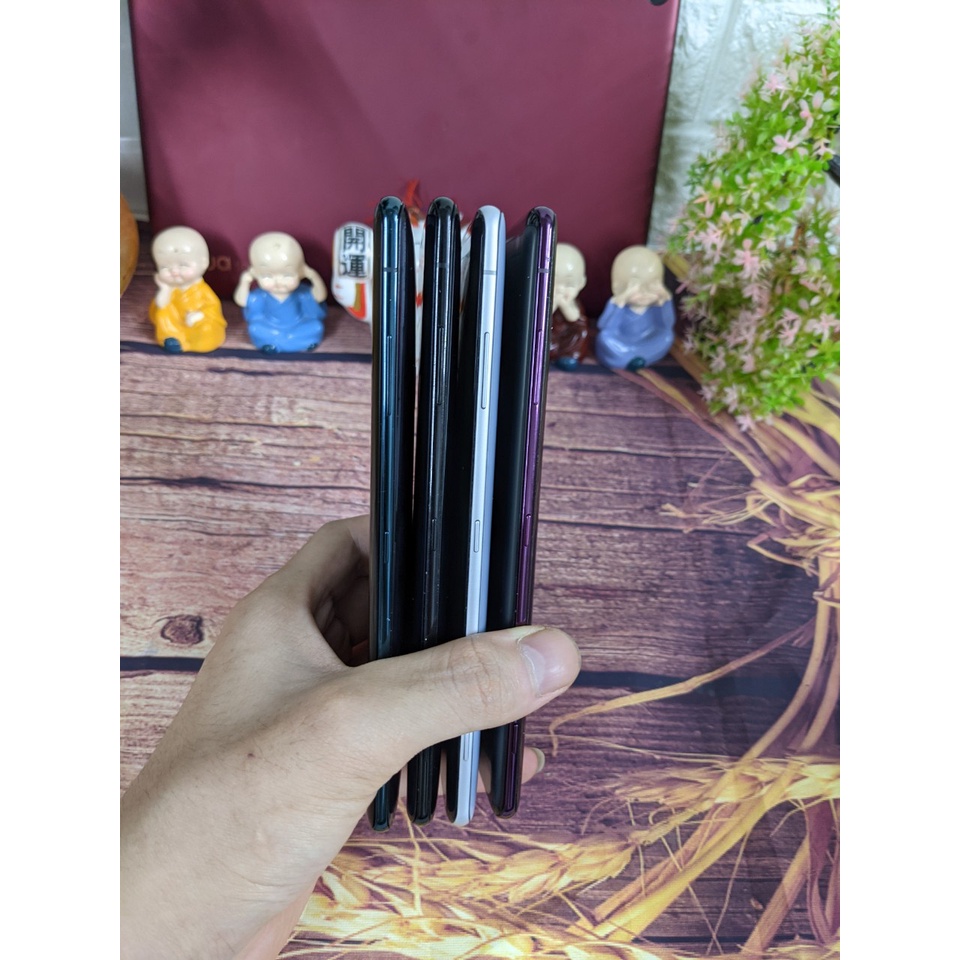 Điện thoại Sony Xperia XZ3,Ram4G/64G,Snap 845 8 nhân- Chơi PUBG-Free Fire mướt | BigBuy360 - bigbuy360.vn