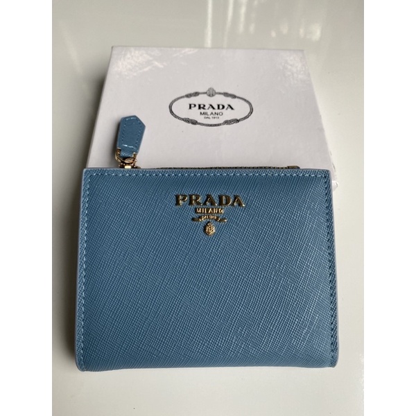 Ví gấp Nữ Cao Cấp Prada. Da thật sang trọng, sành điệu, quý phái. Full Box