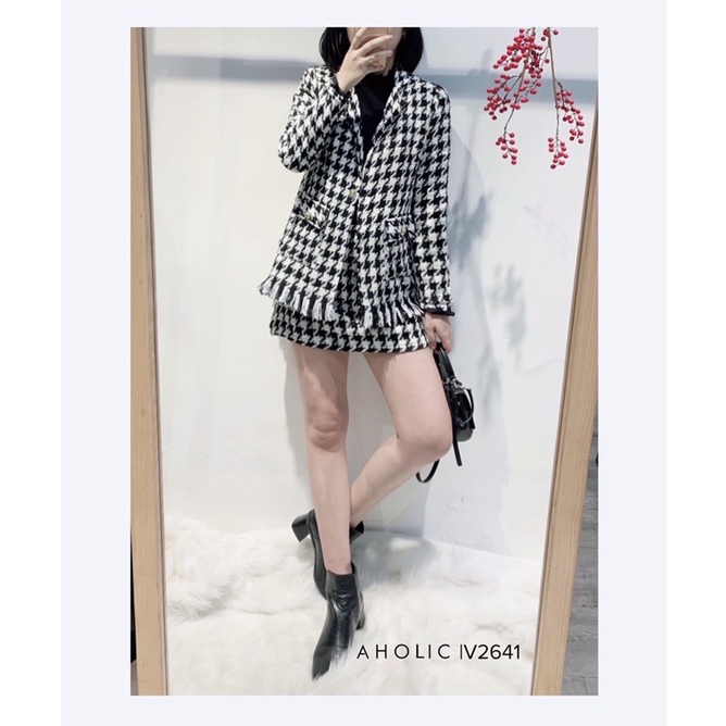 Chân váy dạ ngắn nanh sói 1 màu V2641 Aholic