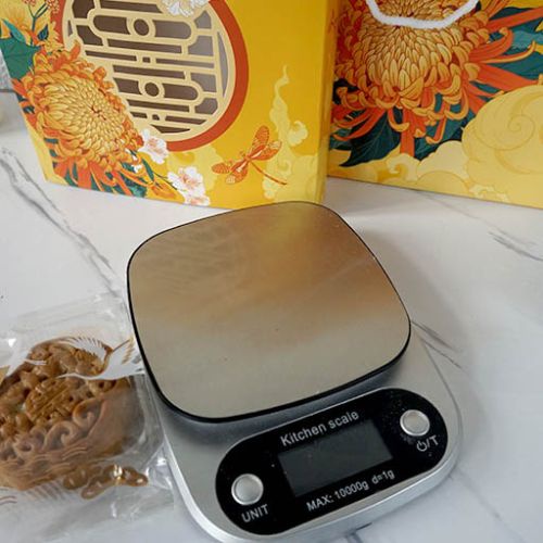 Khuôn trung thu lò xo các mẫu hoa trang trí, khuôn 75g và 150g loại 1 mặt