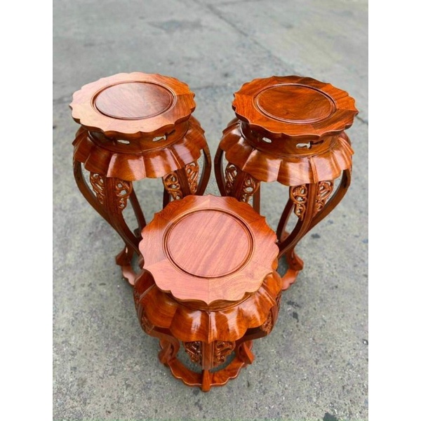 Đôn sen gỗ hương đá,kích thước mặt 32 cao 50,60,70,80