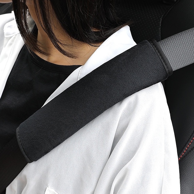 1 Cặp Đệm Bọc Dây Đai An Toàn Bằng Lông Nhung Mềm Mại Trên Xe Hơi