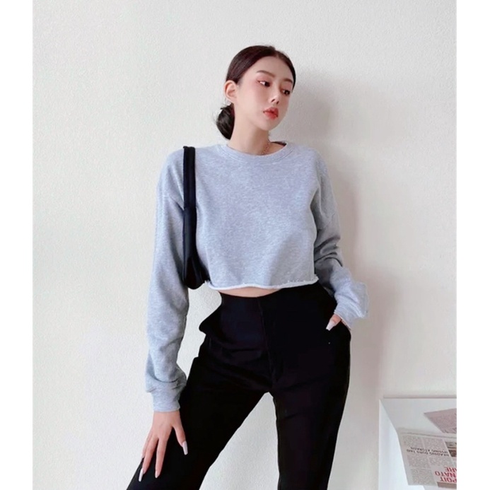 Áo croptop cắt lai