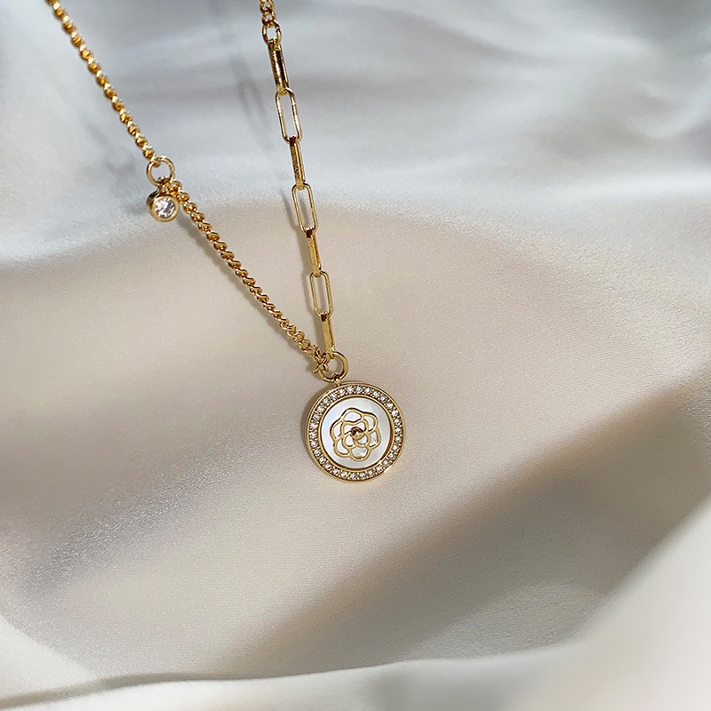 Vòng cổ mặt hoa trà phong cách retro thời trang cho nữ