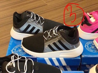 Giầy adidas