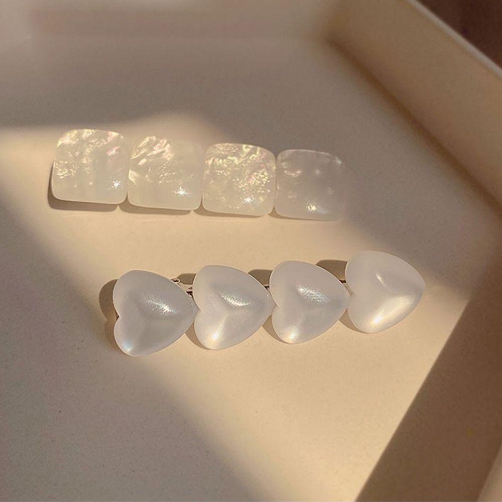 Kẹp Tóc Nhựa Hình Trái Tim Phong Cách Hàn Quốc Cho Nữ