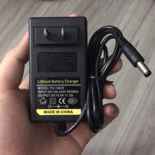Sạc 4s 16.8v 2a chuyên sạc pin lithium