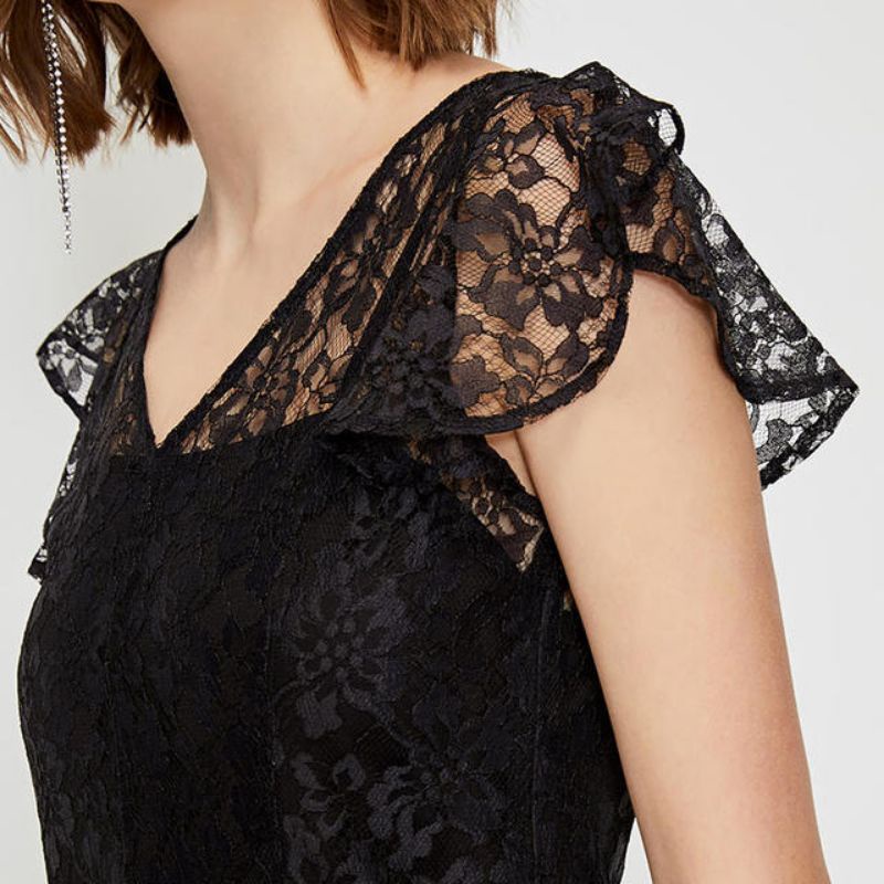 Váy đầm Vero Moda ren xẻ