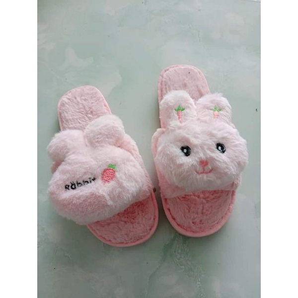 Dép mang trong nhà cao cấp.