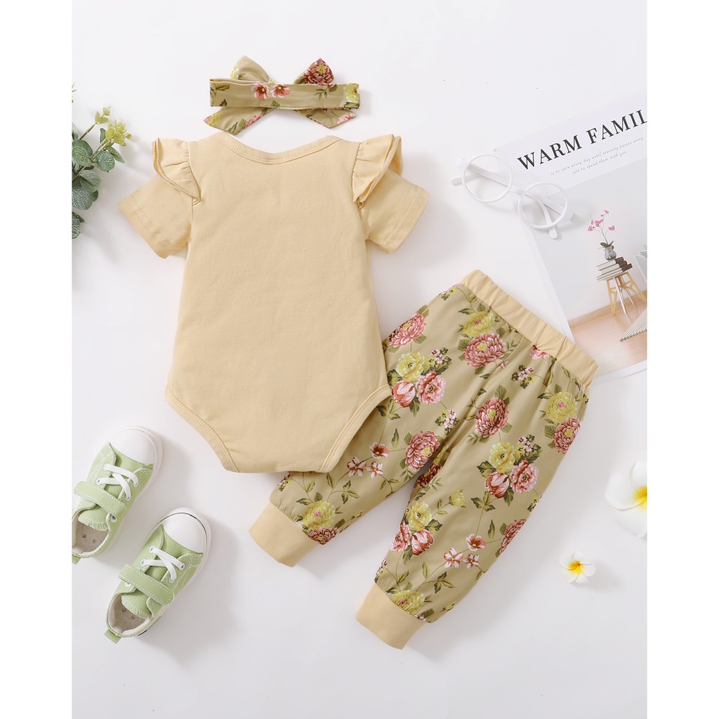 Bộ áo liền quần Mikrdoo hoạ tiết in chữ cái tay ngắn và quần hoa xinh xắn kèm băng đô dễ thương cho bé yêu