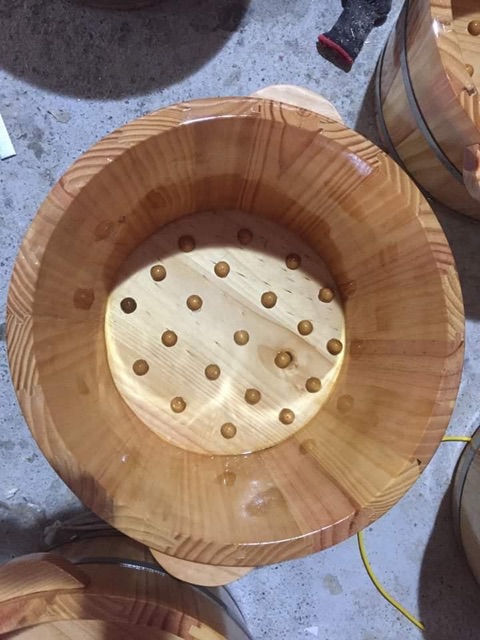 Chậu gỗ ngâm chân  spa  . Nail sang chảnh hàng L1