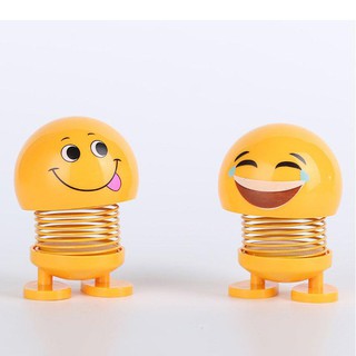 Thú nhún nhảy Emoji gắn xe máy, ô tô gồm nhiều mẫu