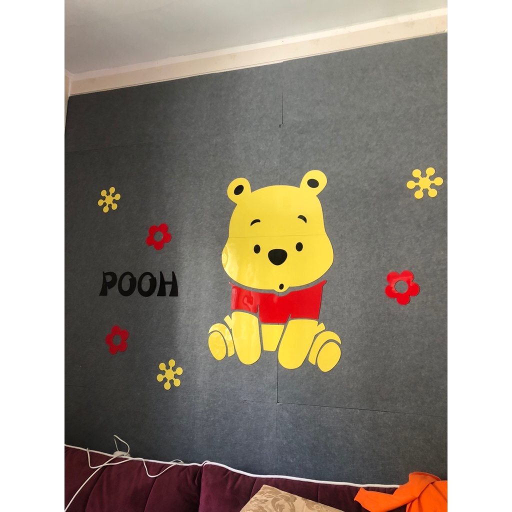 Tranh dán tường mica 3d decor khổ lớn hoạt hình gấu pooh Pu dễ thương trang trí mầm non, phòng cho bé Nhiều Size - EPeB