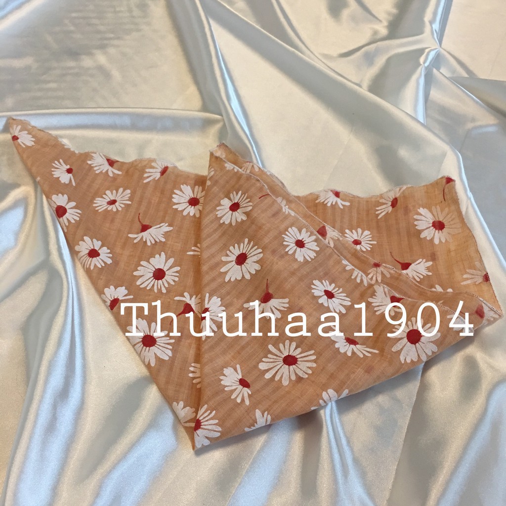 Khăn quàng cổ bandana hoa cúc caro