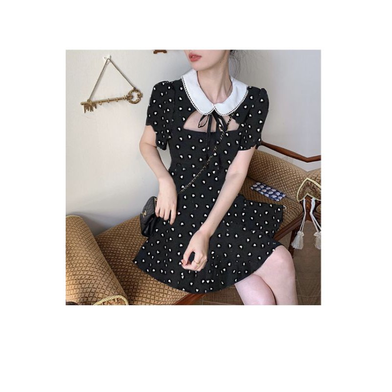 ĐẦM HOA NHÍ CUT OUT CỔ SEN TRẮNG mã 1604