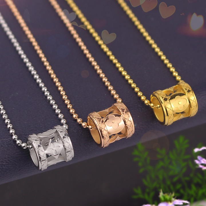 Dây chuyền nữ titan cao cấp hình ống chạm L V siêu đẹp, bền màu, chuẩn thời trang