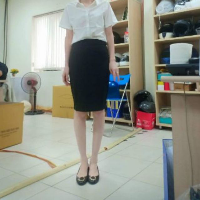 Chân váy công sở nữ hàng vnxk, chất umi không phai, không bai xù, dáng váy siêu đẹp | BigBuy360 - bigbuy360.vn