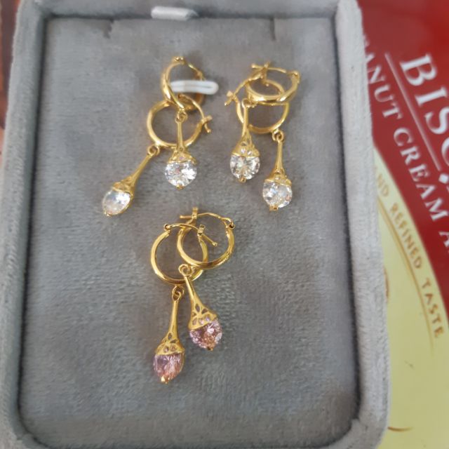 Khuyên tai tây 10k