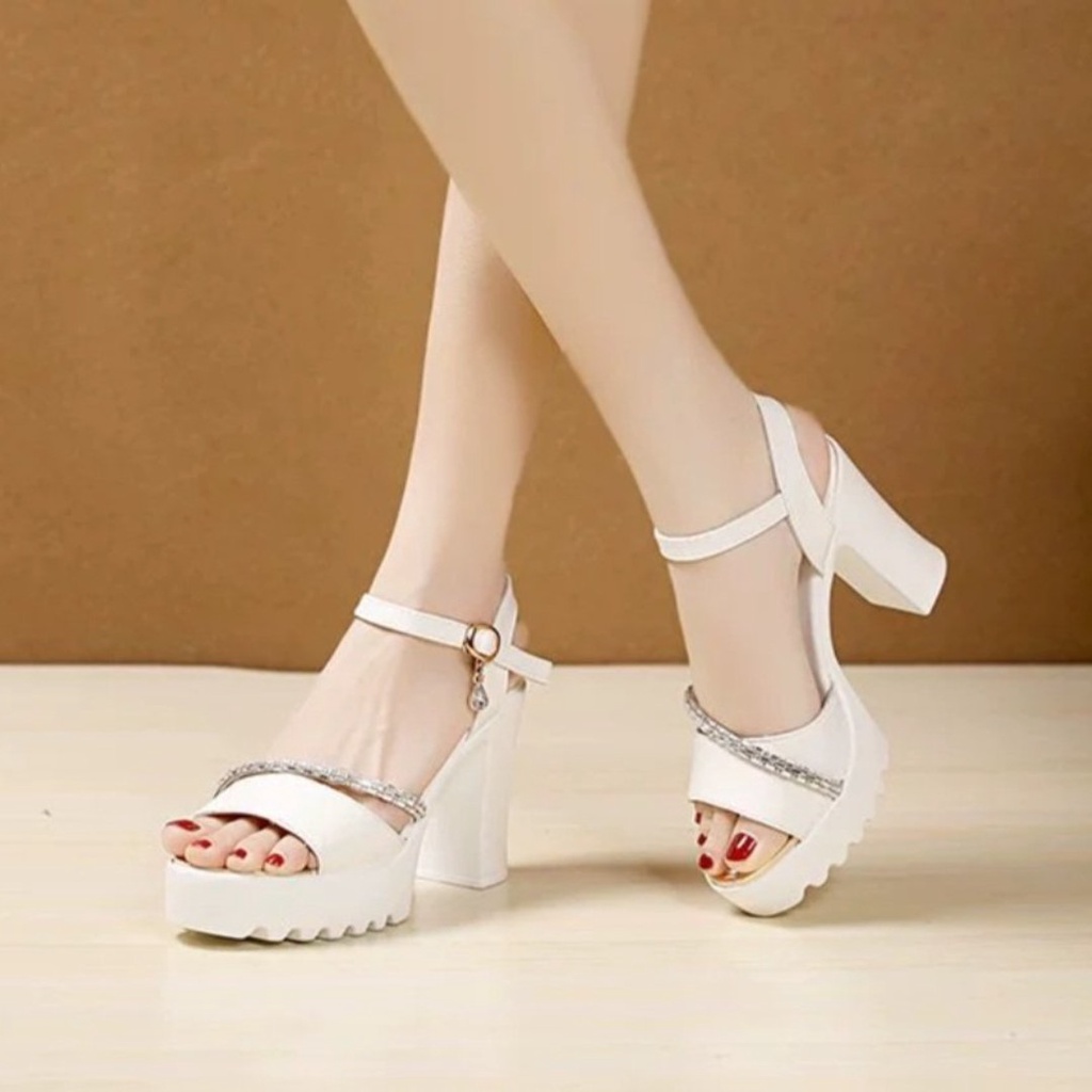 SANDAL CG ĐẾ THÔ PHỐI 1 DÂY ĐÁ SIÊU ÊM