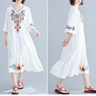 Đầm thêu maxi đuôi cá