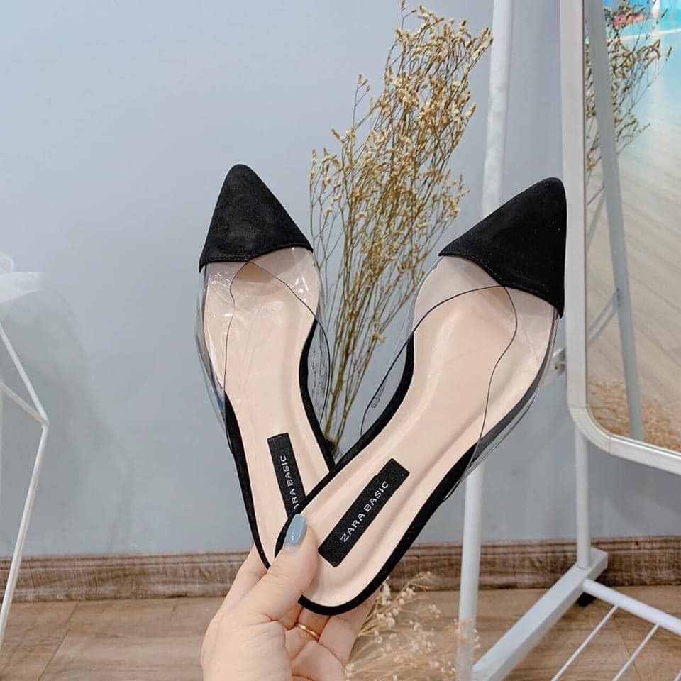 Giày sục quai trong