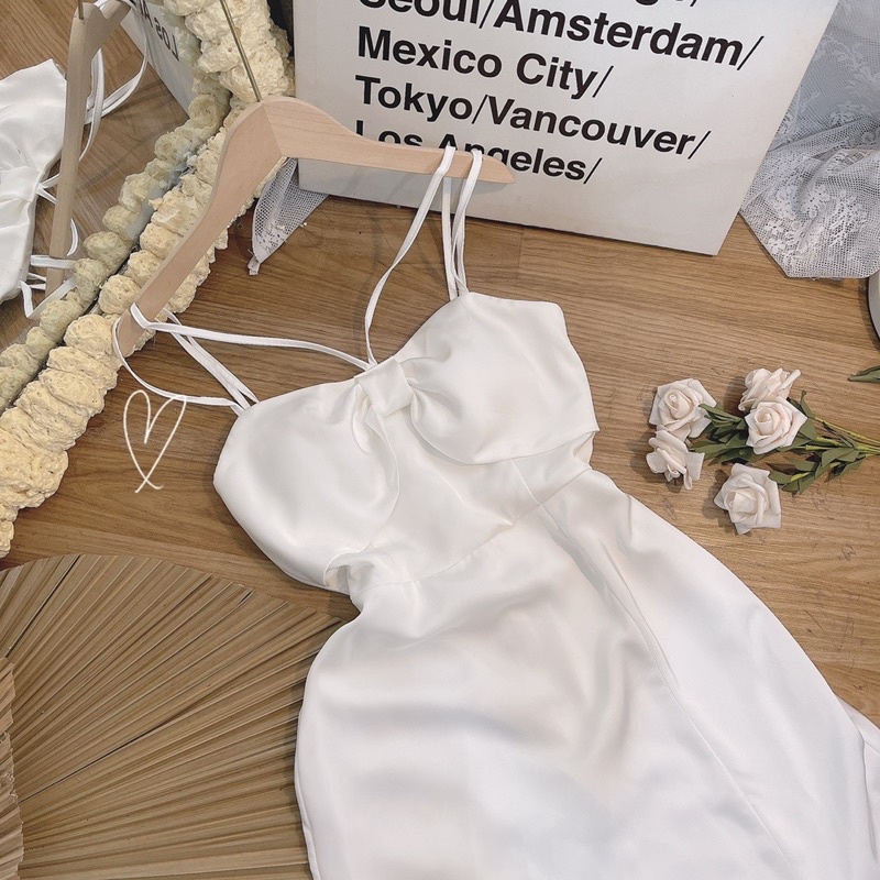 ĐẦM MIDI NƠ NGỰC XẺ ĐÙI CHÉO DÂY CỔ