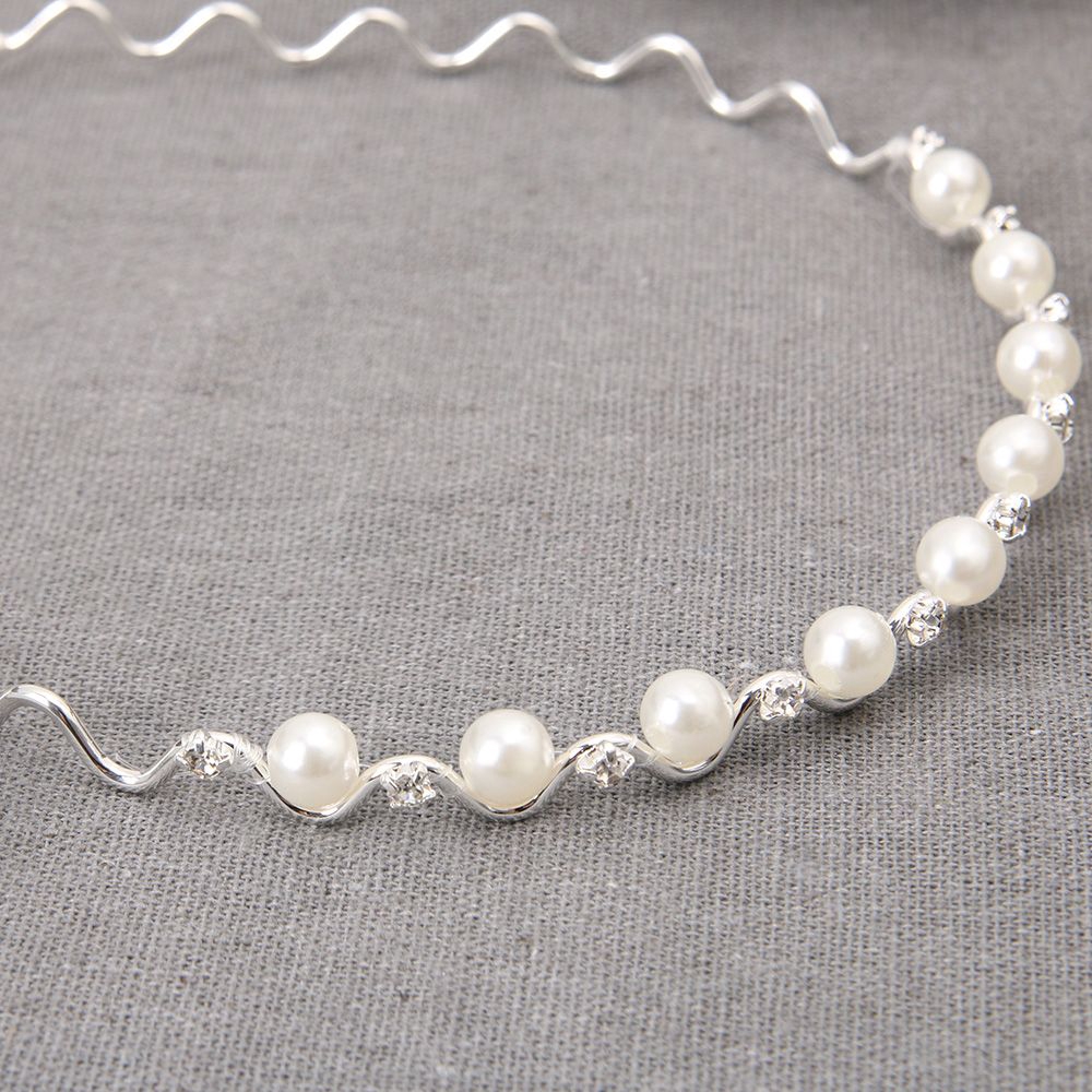 Băng đô đính đá và ngọc trai nhân tạo thời trang cho cô dâu