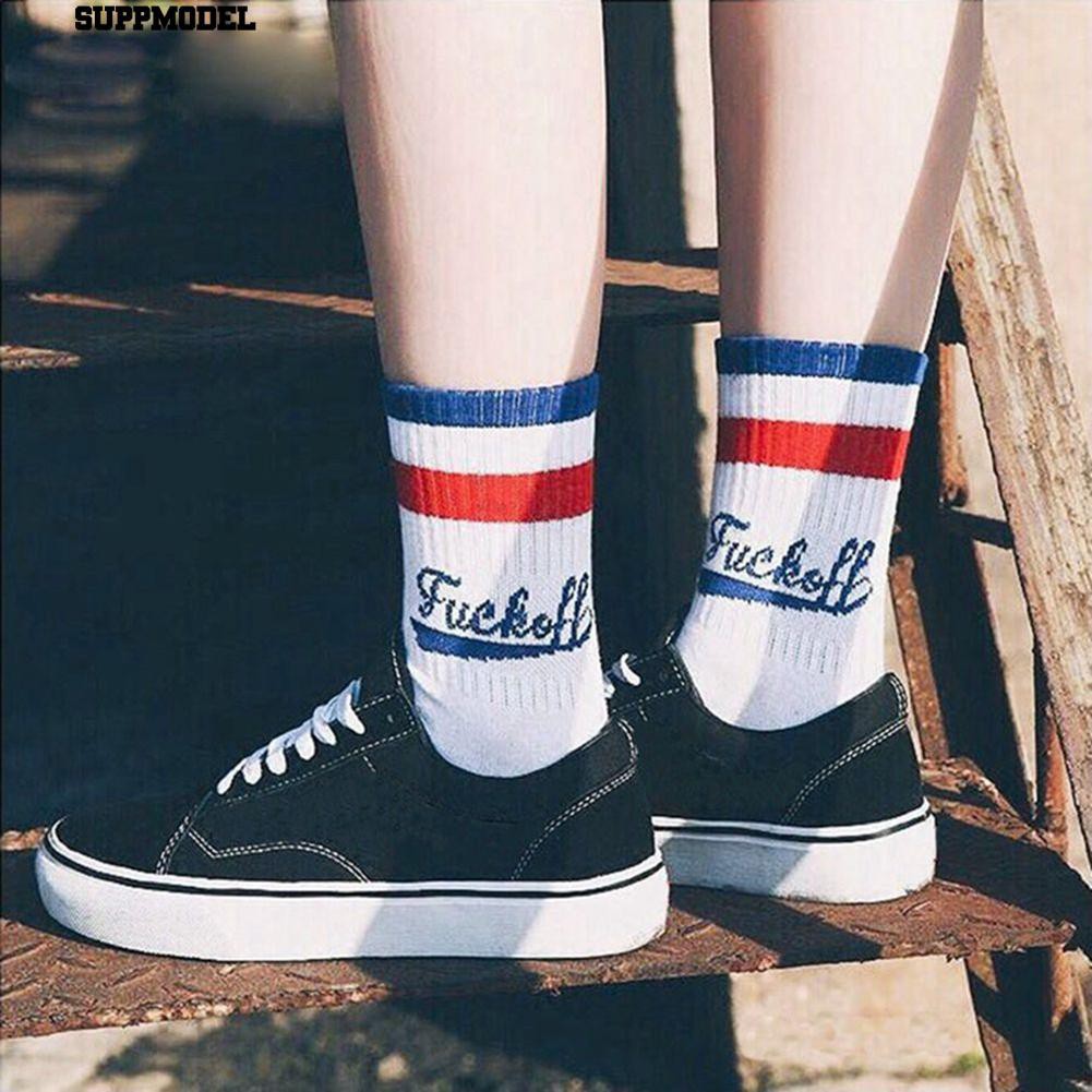 Tất cổ cao phối họa tiết sọc và chữ thời trang cá tính