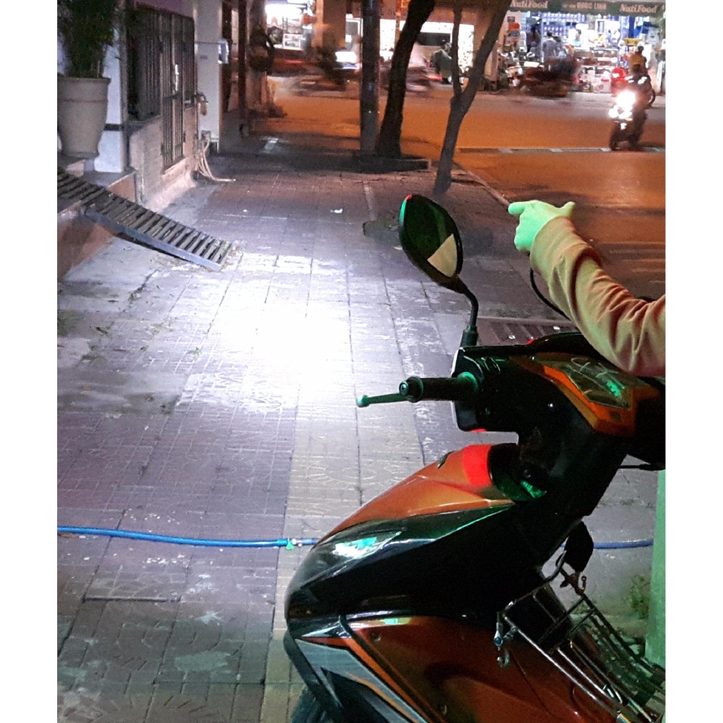ĐÈN LED TRỢ SÁNG.
