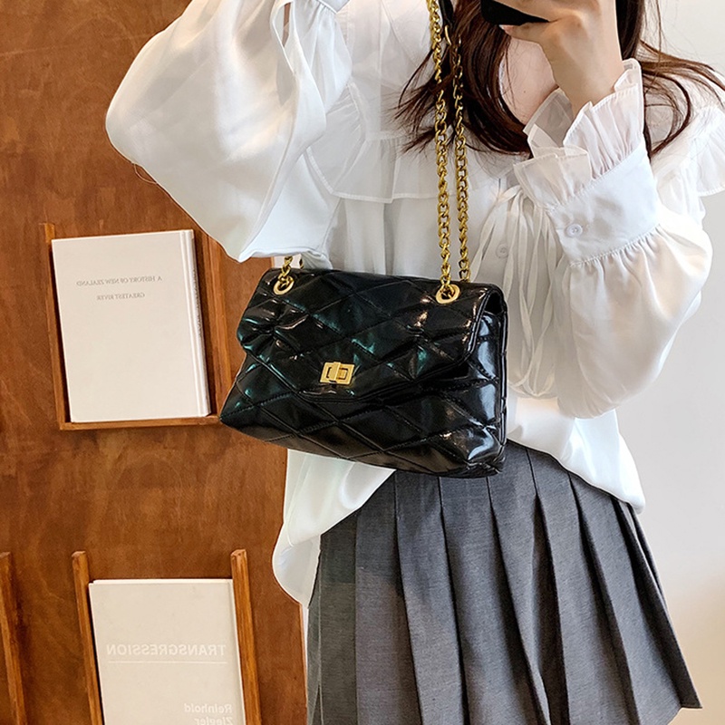 Túi Đeo Vai Họa Tiết Hình Thoi Màu Đen Phối Dây Xích Thời Trang Cho Nữ