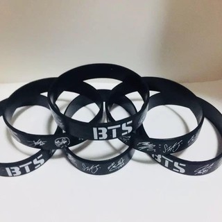 Vòng tay chữ kí BTS