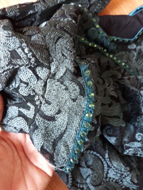 Đầm ren hàng si size M,L