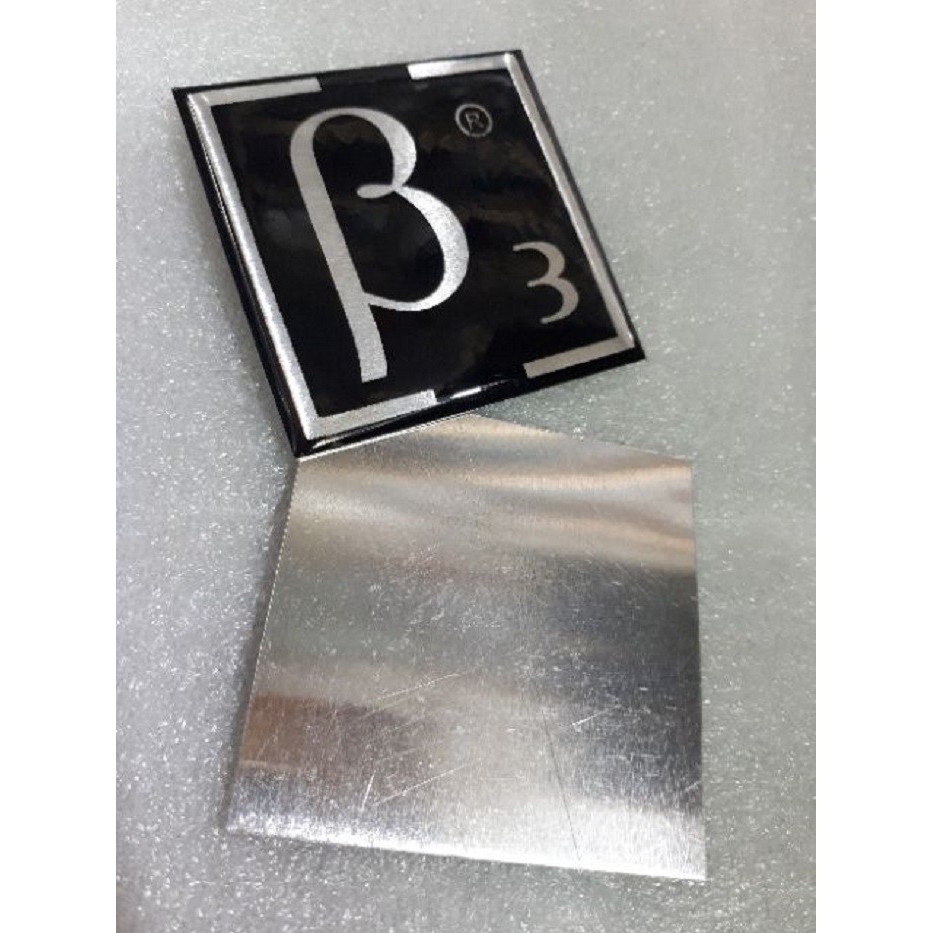 Tem dán thùng loa B3 nhựa dẻo vuông màu đen